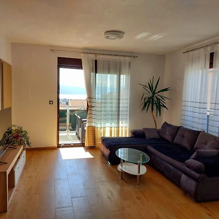 Apartmani Ivana Novi نوفي فينودولسكي المظهر الخارجي الصورة