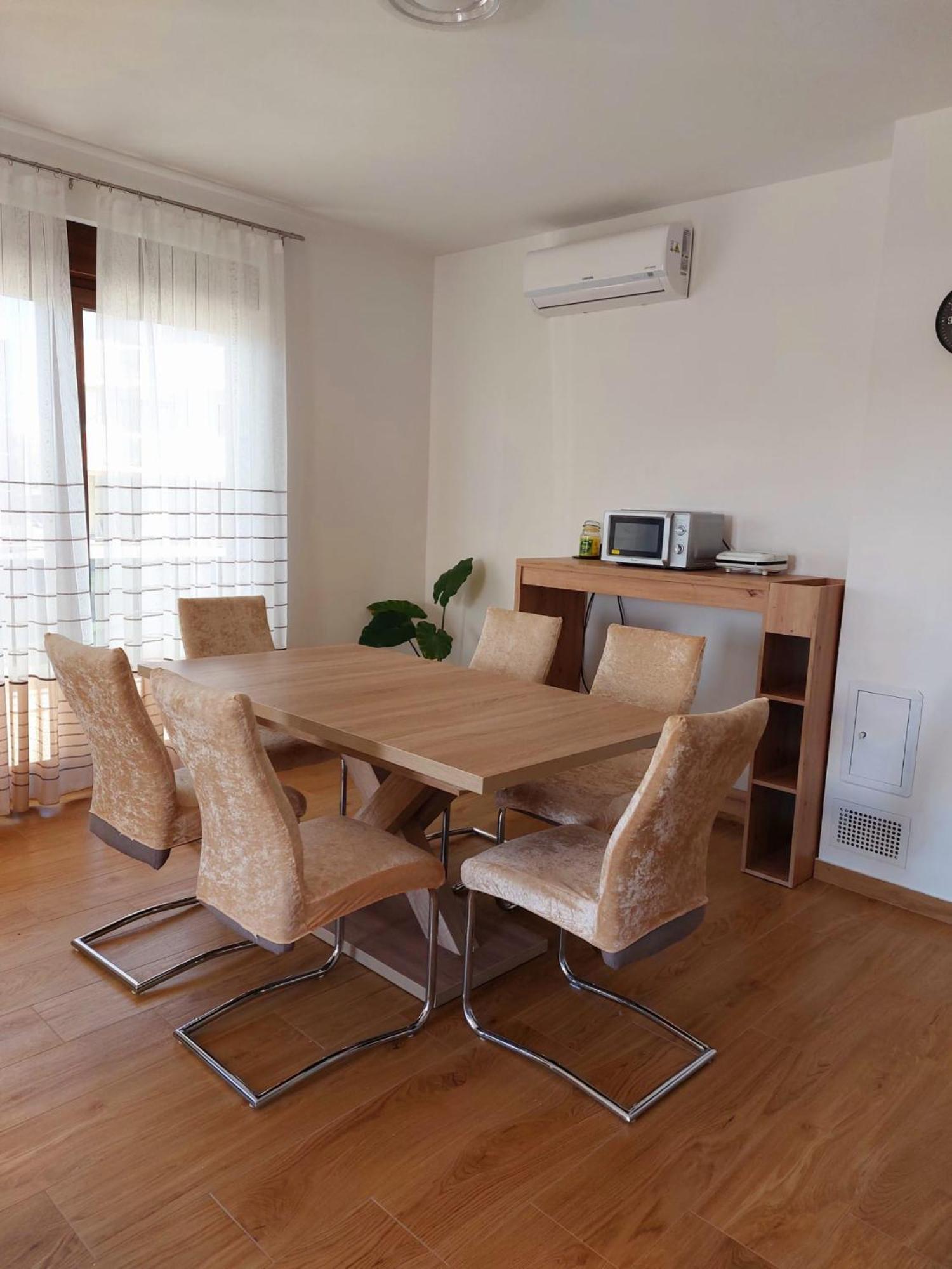 Apartmani Ivana Novi نوفي فينودولسكي المظهر الخارجي الصورة