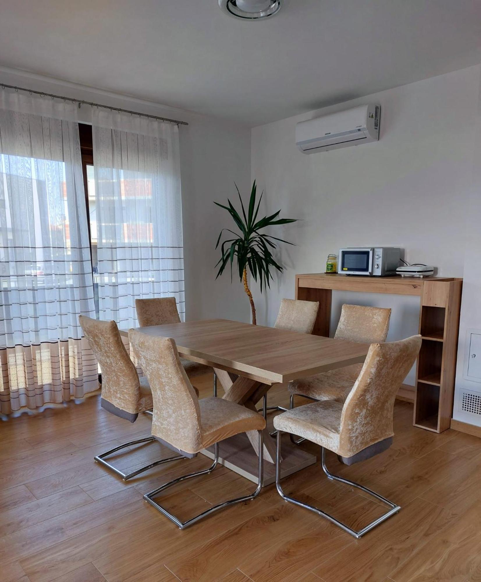 Apartmani Ivana Novi نوفي فينودولسكي المظهر الخارجي الصورة